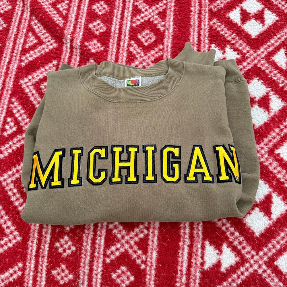 Vtg 90s Michigan Wolverines Sweatshirt - Fruit of the Loom Super Cotton - L Tan